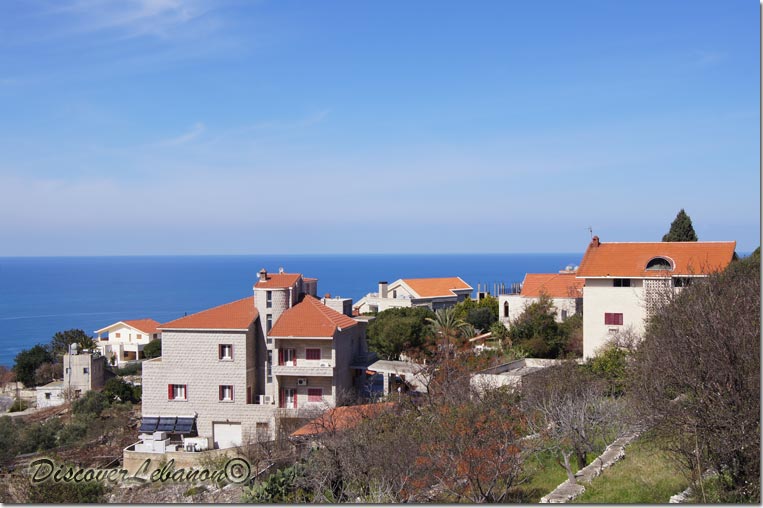 Monsef village and red-roof houses