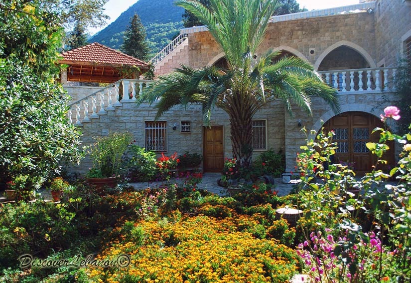 House in the village of Bazbina