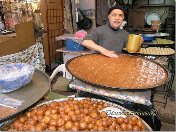 Old preparing Namoura