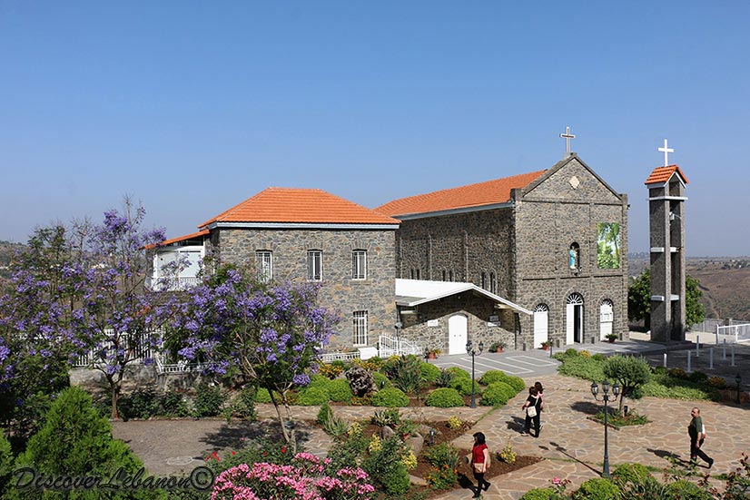 Menjez Deir El Qalaa