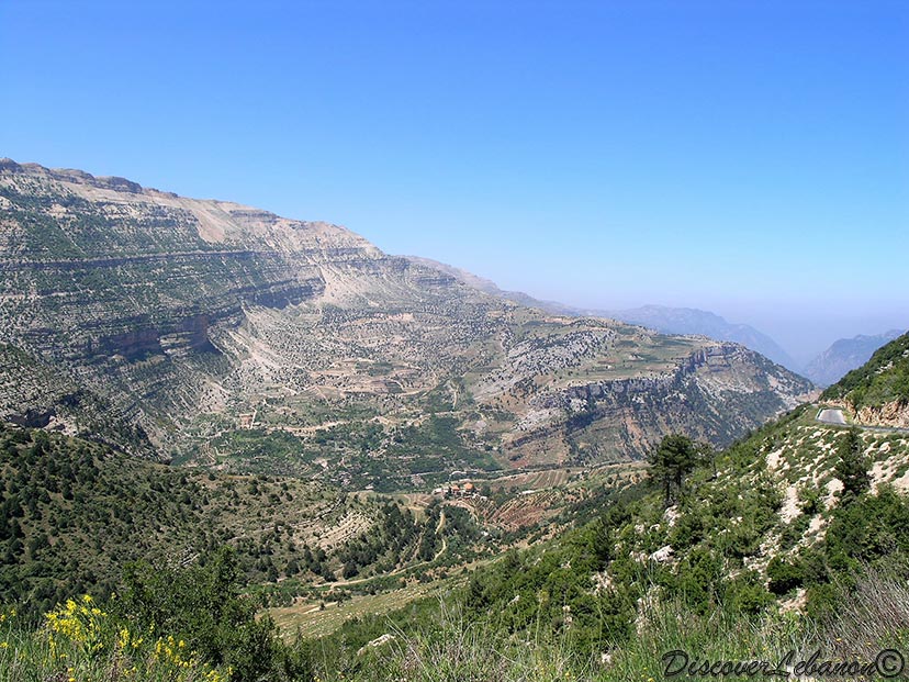 Akoura charming mountains